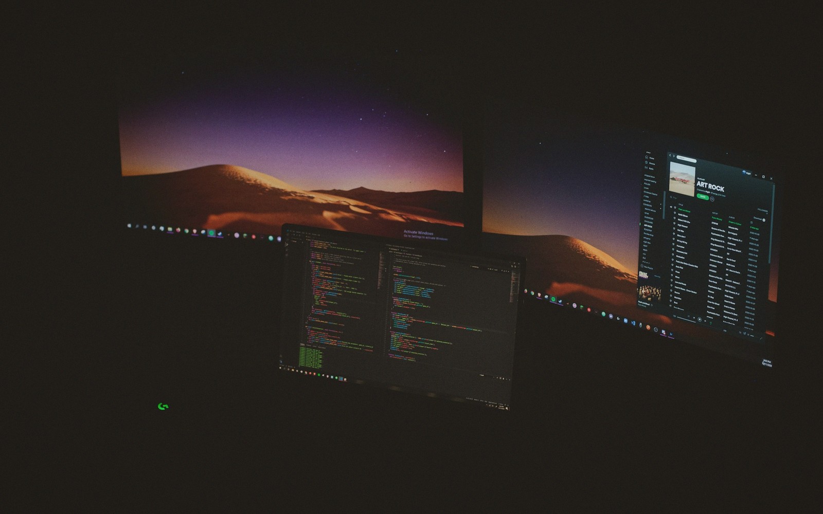 Debian and Ubuntu, in Plain Terms